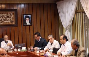 بازدید معاون وزیر و هیئت همراه بهداشت و درمان کشور بلاروس از مرکز قلب و عروق شهید رجایی: عکس شماره 10 / 12